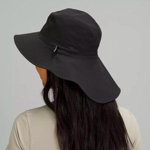 NWT Lululemon Women's Cinchable Wide Brim Bucket Hat Black Size S/M